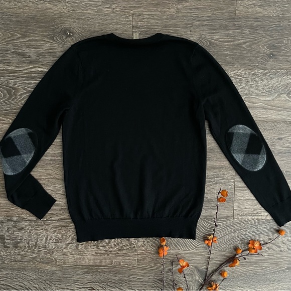 Burberry Check Detail Merino Wool Crew Neck Sweater - Picture 8 of 8